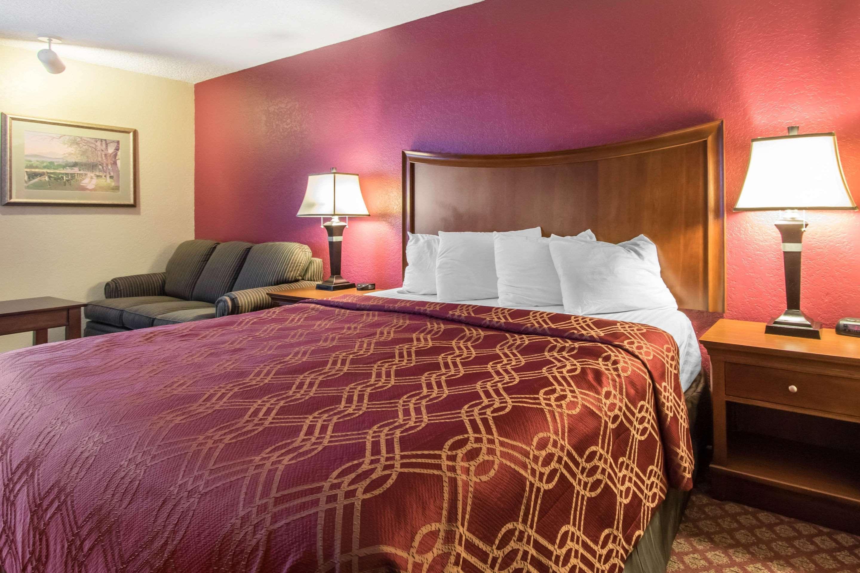 Econo Lodge Inn & Suites Joplin Dış mekan fotoğraf