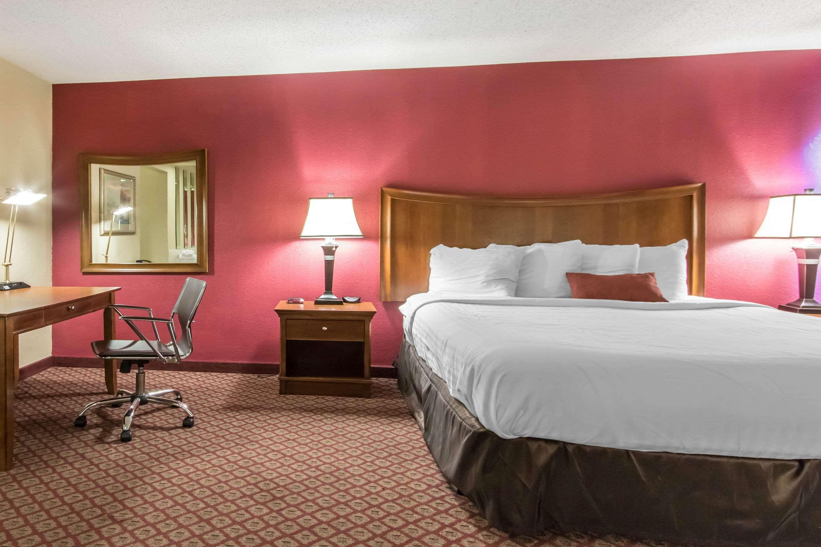 Econo Lodge Inn & Suites Joplin Dış mekan fotoğraf