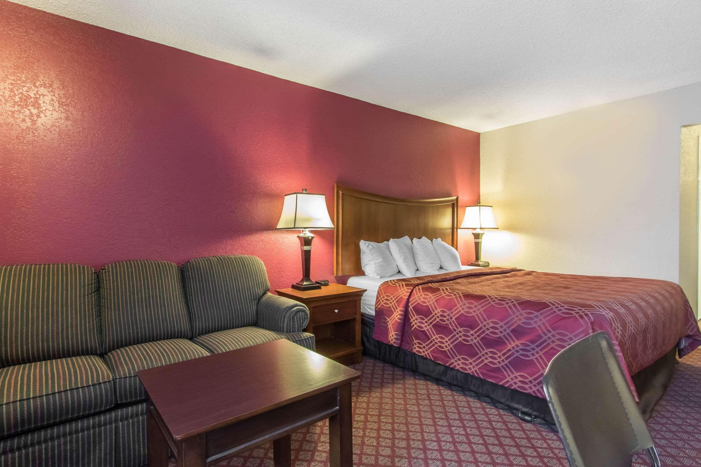 Econo Lodge Inn & Suites Joplin Dış mekan fotoğraf